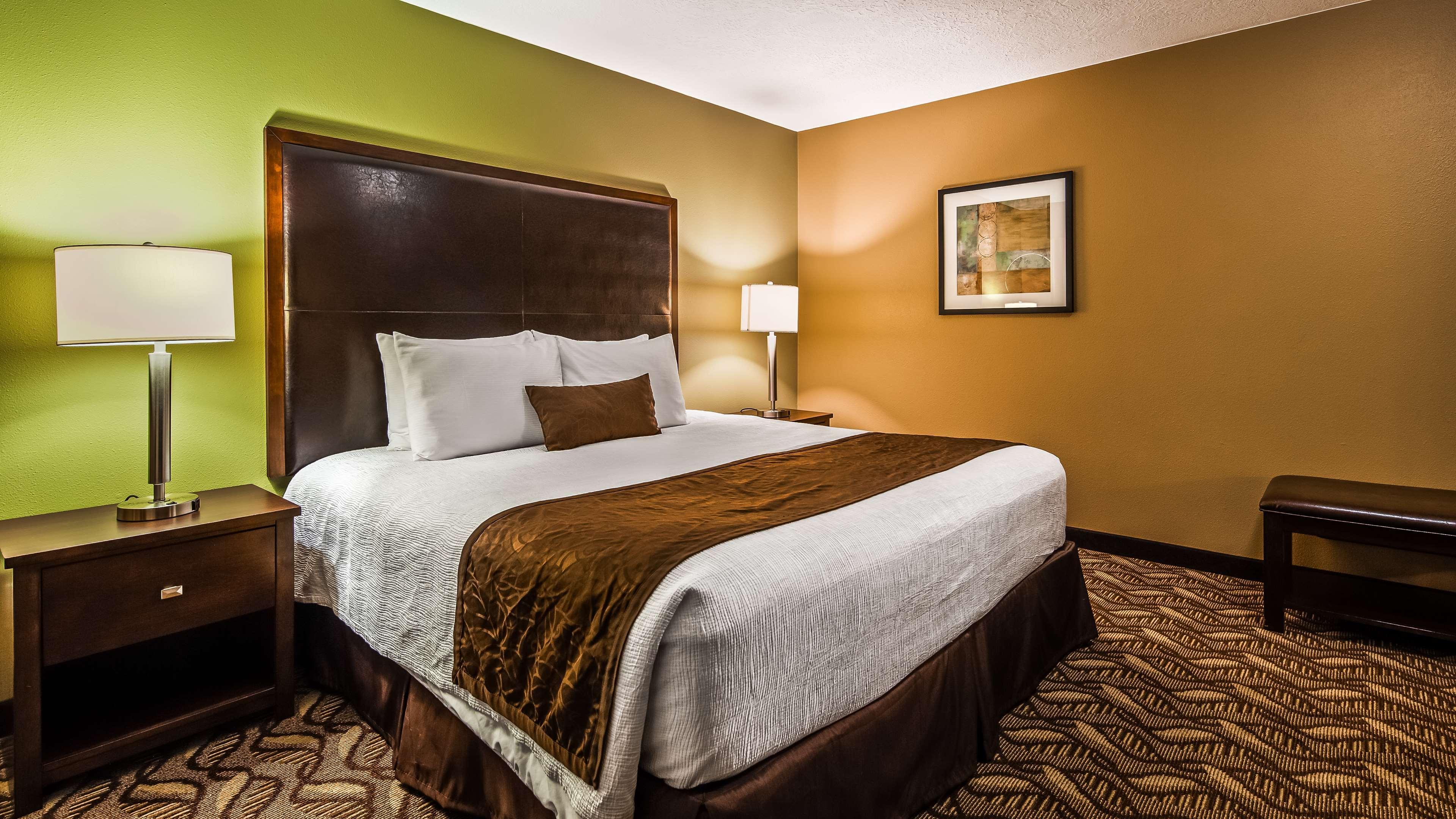 Best Western Plus Grand Manor Inn Springfield Bagian luar foto