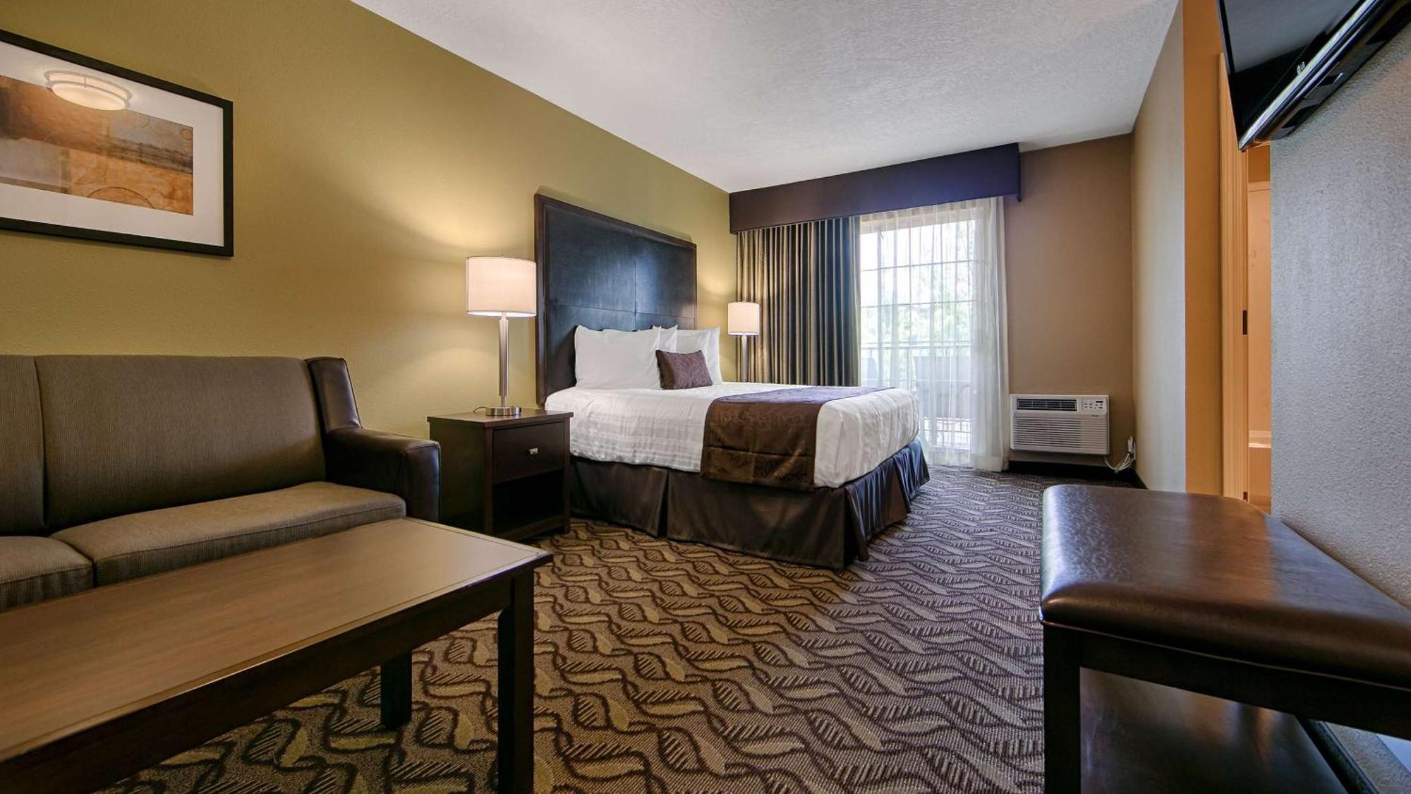 Best Western Plus Grand Manor Inn Springfield Bagian luar foto