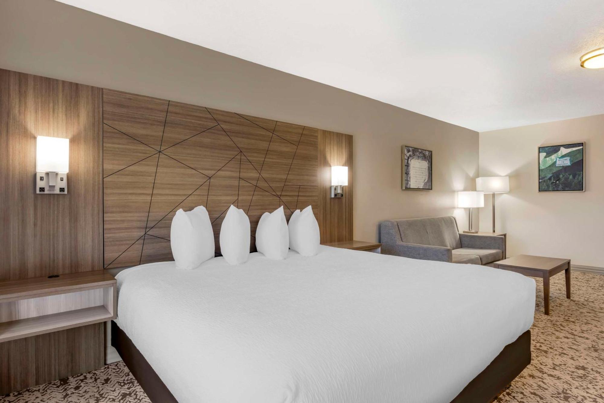 Best Western Plus Grand Manor Inn Springfield Bagian luar foto