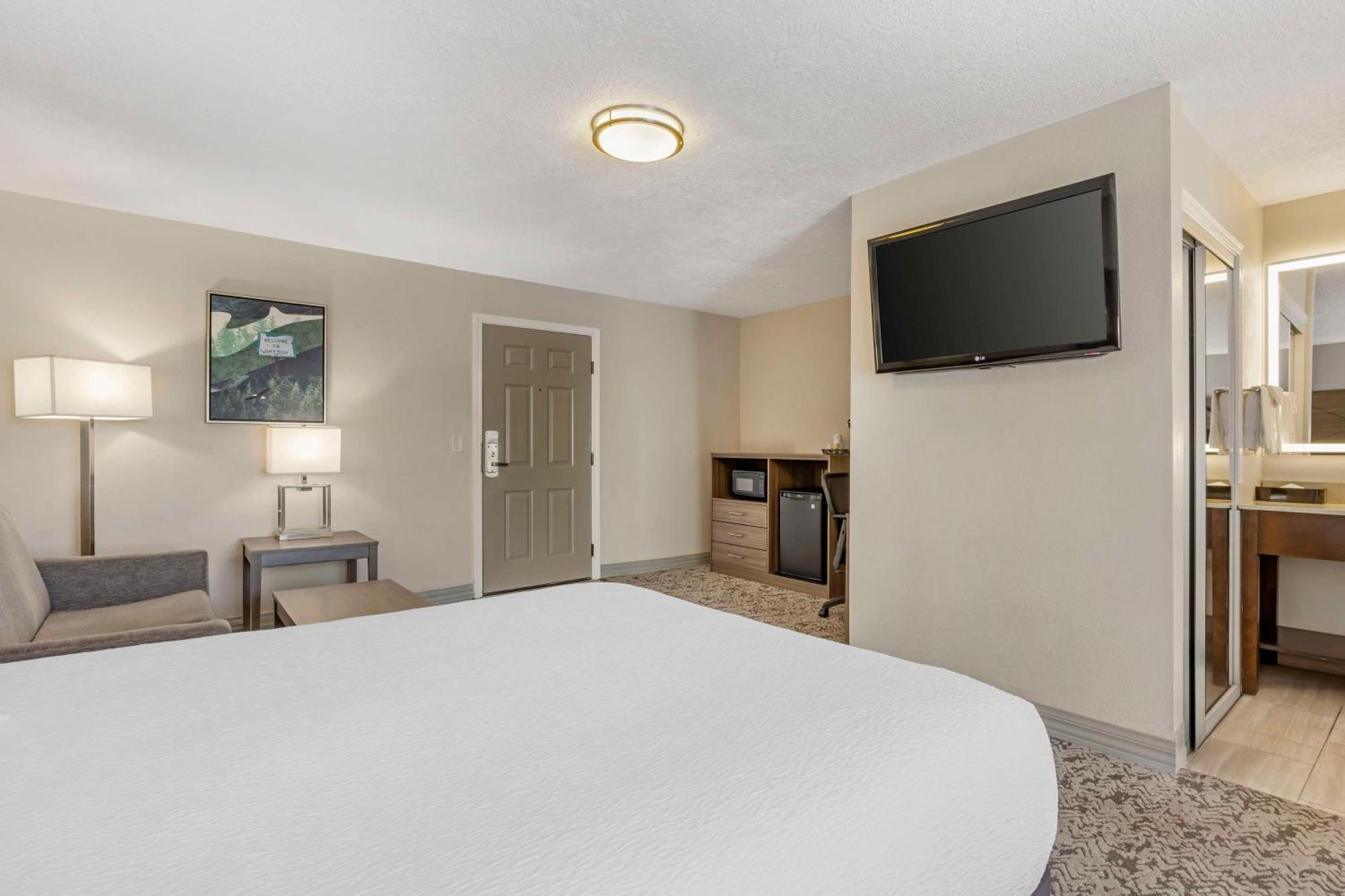 Best Western Plus Grand Manor Inn Springfield Bagian luar foto